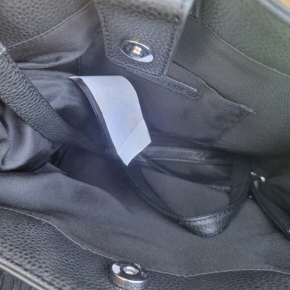 KENDALL + KYLIE Claire Black Crossbody Shoulder Bag – Excellent Pre-Owned - Picture 5 of 8